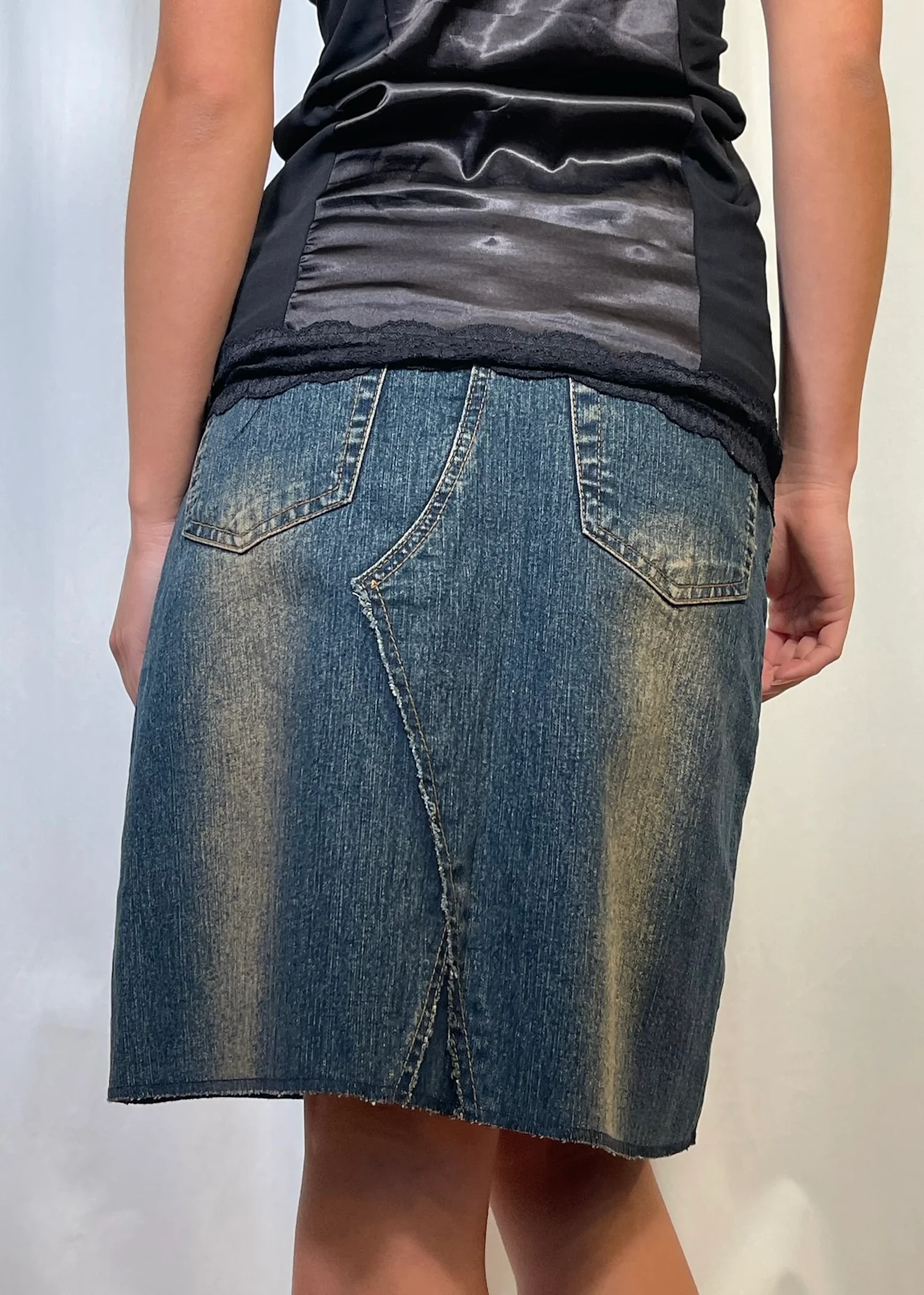 Denim Washed Mini Skirt - Image 3