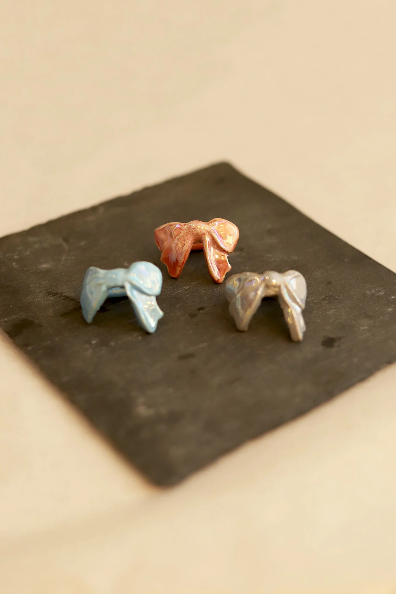 Lazo Ring | Pink - Image 2