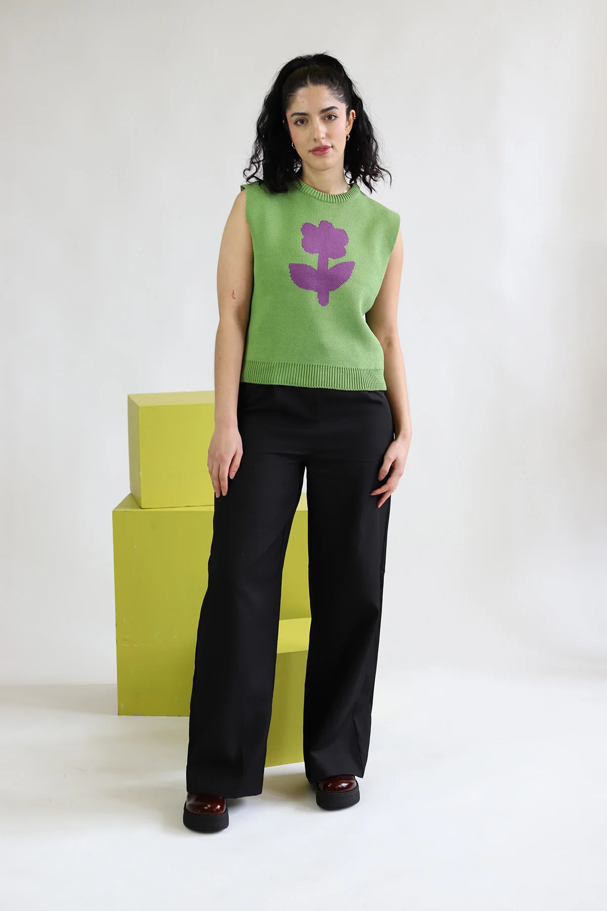 One Flower Vest | Green - Image 3